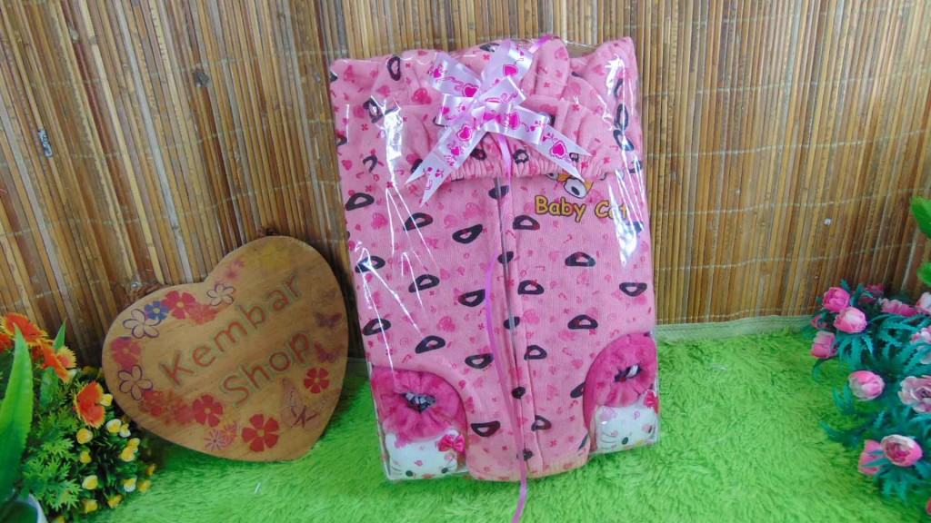 FREE KARTU UCAPAN paket kado lahiran bayi baby gift set box jaket BABY CAT plus sepatu boneka (5)