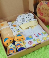 Hampers Romper Baby Gift Kado Lahiran Bayi Newborn Warna Random FREE UCAPAN (3)